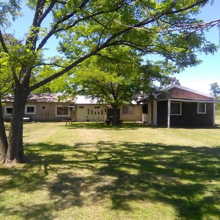 Los Arboles, casa completa a 5 minutos del Aeropuerto Ezeiza Exterior foto
