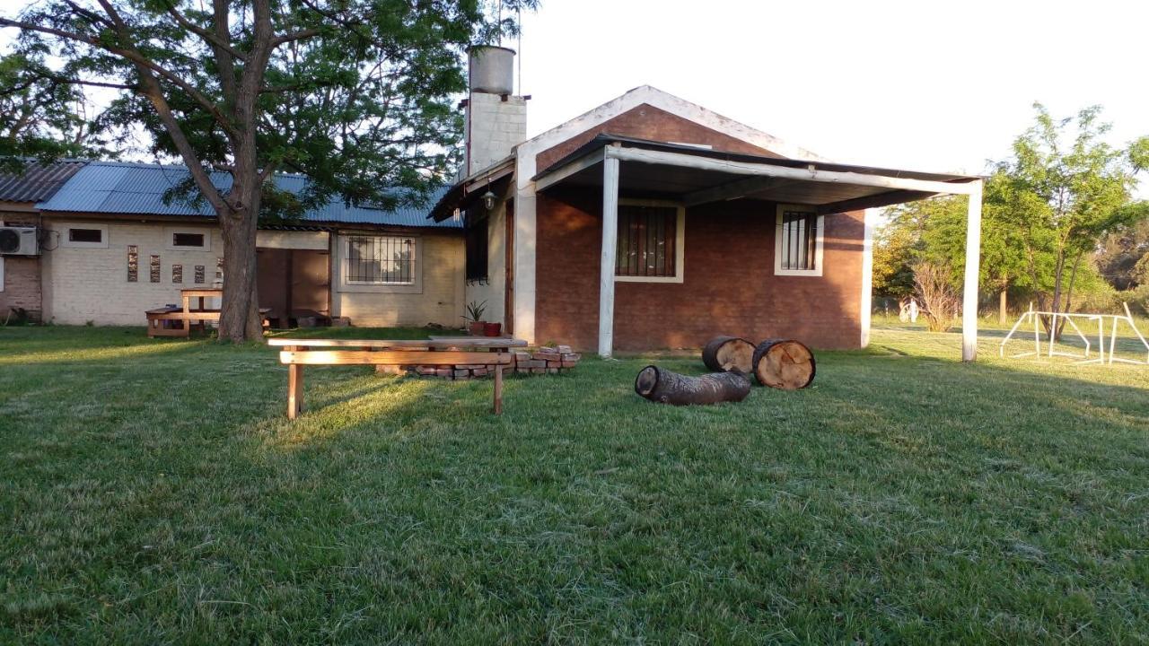 Los Arboles, casa completa a 5 minutos del Aeropuerto Ezeiza Exterior foto